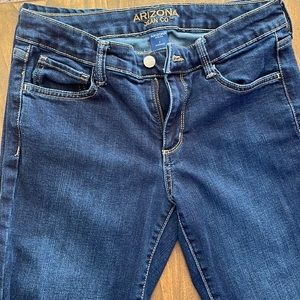 Arizona Jeans Size 7 Skinny Jeans